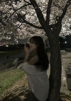 　　　　𝘓𝘰𝘷𝘦　𝘚𝘵𝘰𝘳𝘺　.