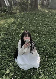 　　　初 カ ノ 泥 棒　．