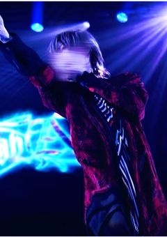 彼氏がすぐに束縛してきます。。