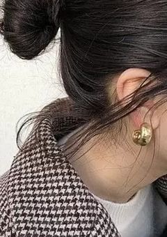 嫌われる覚悟でぶりっ子入所したらなぜか好かれた件について。