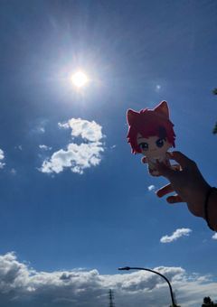推しグルに挟まれてます、、、