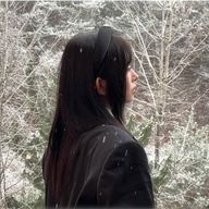 𝘛𝘴𝘶𝘮𝘶𝘨𝘪さんのアイコン画像