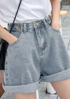 エンジェルストランペットが咲くころに…