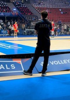 年下彼女が支えるバレーボーラーの情熱