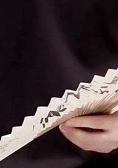 化粧屋は狐の犬に恋をする