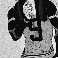  宇 佐 見 ． @ 常 に低 浮  さんのアイコン画像