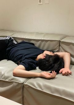 𝑃𝑙𝑎𝑦𝑓𝑢𝑙 𝑎𝑔𝑔𝑟𝑒𝑠𝑠𝑖𝑜𝑛.