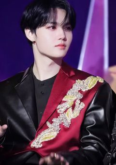 敵国姫の瞳に惚れた王子_