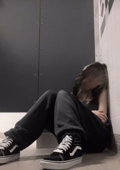 最年少の姉は人気モデルです。