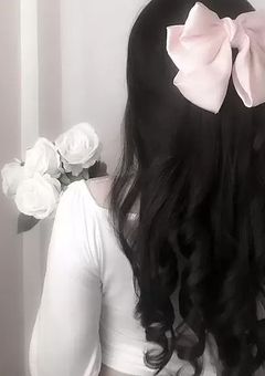 結婚詐欺師の私は推しに詐欺を仕掛けることに!?