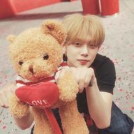 Lie·͜·ᰔᩚさんのアイコン画像