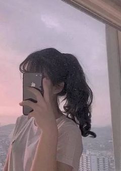 スノの紅一点ちゃんは最強JK。