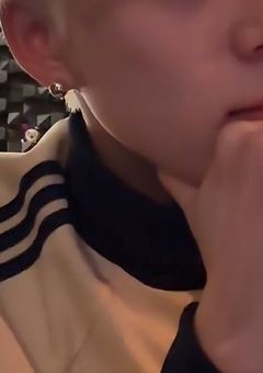 恋人とアイドルの関係。