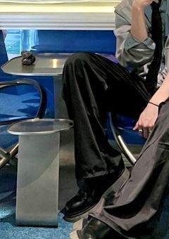 ク ズ と 健 全 男 子 高 校 生   .