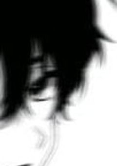 う　ー　ん　、　　何　で　か　な　。