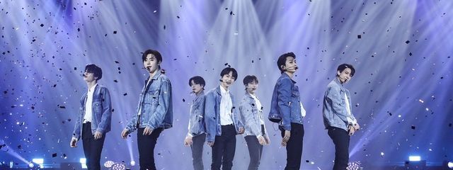 朱里さんの壁紙画像