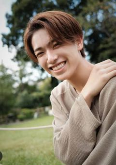 アイドルの幼馴染（自担）に告白されました。