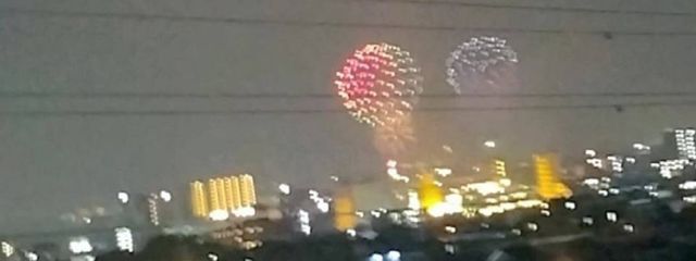 おむあいすさんの壁紙画像