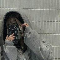 𝐾𝑢𝑚𝑜 𓍯𓈒𓏸︎︎︎︎さんのアイコン画像