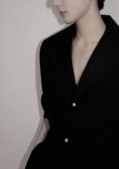 ホストに口説かれてます