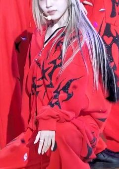 初めて好きになった人はまさかのアイドルでした