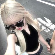   ㅤめるん︎︎︎︎.さんのアイコン画像