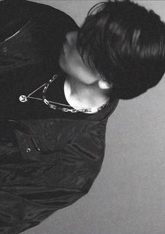 𝑅𝑎𝑖𝑛 𝑜𝑛 𝑚𝑒 .