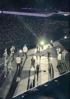 SEVENTEEN の  お は な し