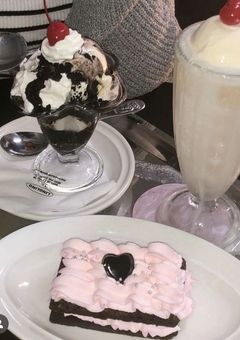 𝐩𝐫𝐨𝐟𝐢𝐥𝐞