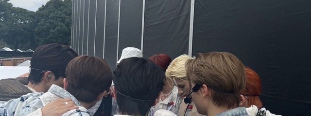 INIさんの壁紙画像