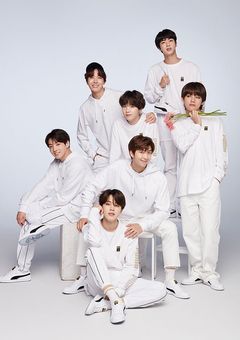 今日からBTSの専属メイク兼スタイリストになりました