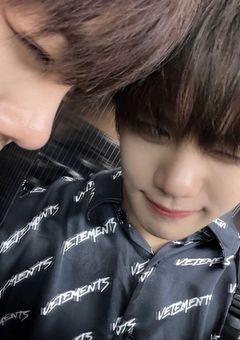 3 人 目 の マ ン ネ は " 超 " 甘 え た