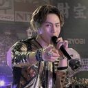 登坂広臣