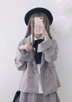 苺 女 子 の 𝙄𝙣𝙨𝙩𝙖𝙜𝙧𝙖𝙢