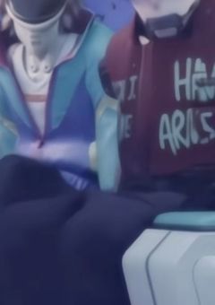 # 男装女子には" 秘密な過去 "があります