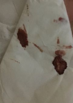 何だろう。うん。病み部屋的な？。