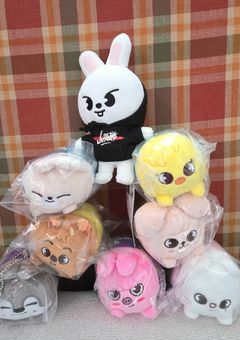 ウサギの女王様と7匹の騎士