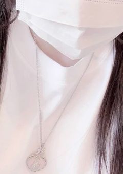 6    人　補　い　あ　い　な　が　ら　生　き　て　い　る