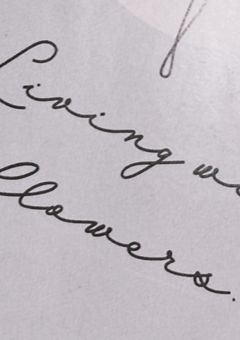 色褪せる 絆 。