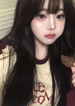 M!LKのある人は紅一点に冷たい