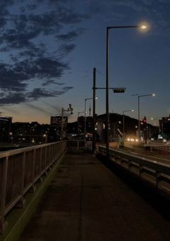 目が覚めると、知らない場所に...... ︎ ︎ ︎ ︎