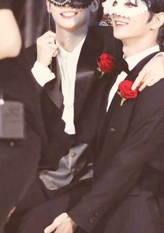 今夜、誰とヤりますか？