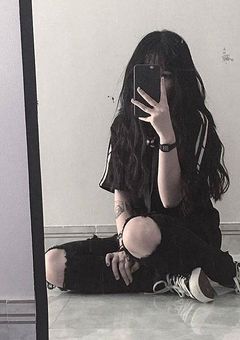 SnowManの紅一点のインスタ