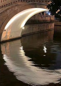 新  メ  ン  バ  ー  に  い  じ  め  ら  れ  て  ま  す  。