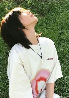 ブラウンマフラーの雪だるま