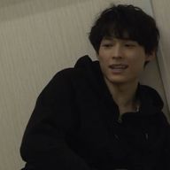 　　　　hkt　　　さんのアイコン画像