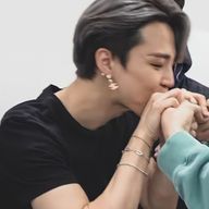 来世はじみんの妻ですさんのアイコン画像