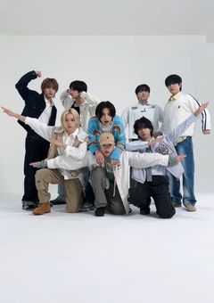 Stray Kids短編集🤍🫧 〜STEP OUT僕たちはStray Kidsです！〜