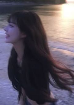 E B i D A N の 女 の 子