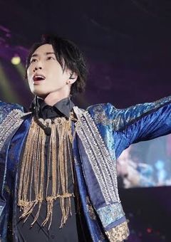 推し様に崇拝されてる件，